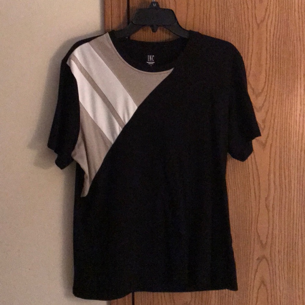 Black tee with unique design